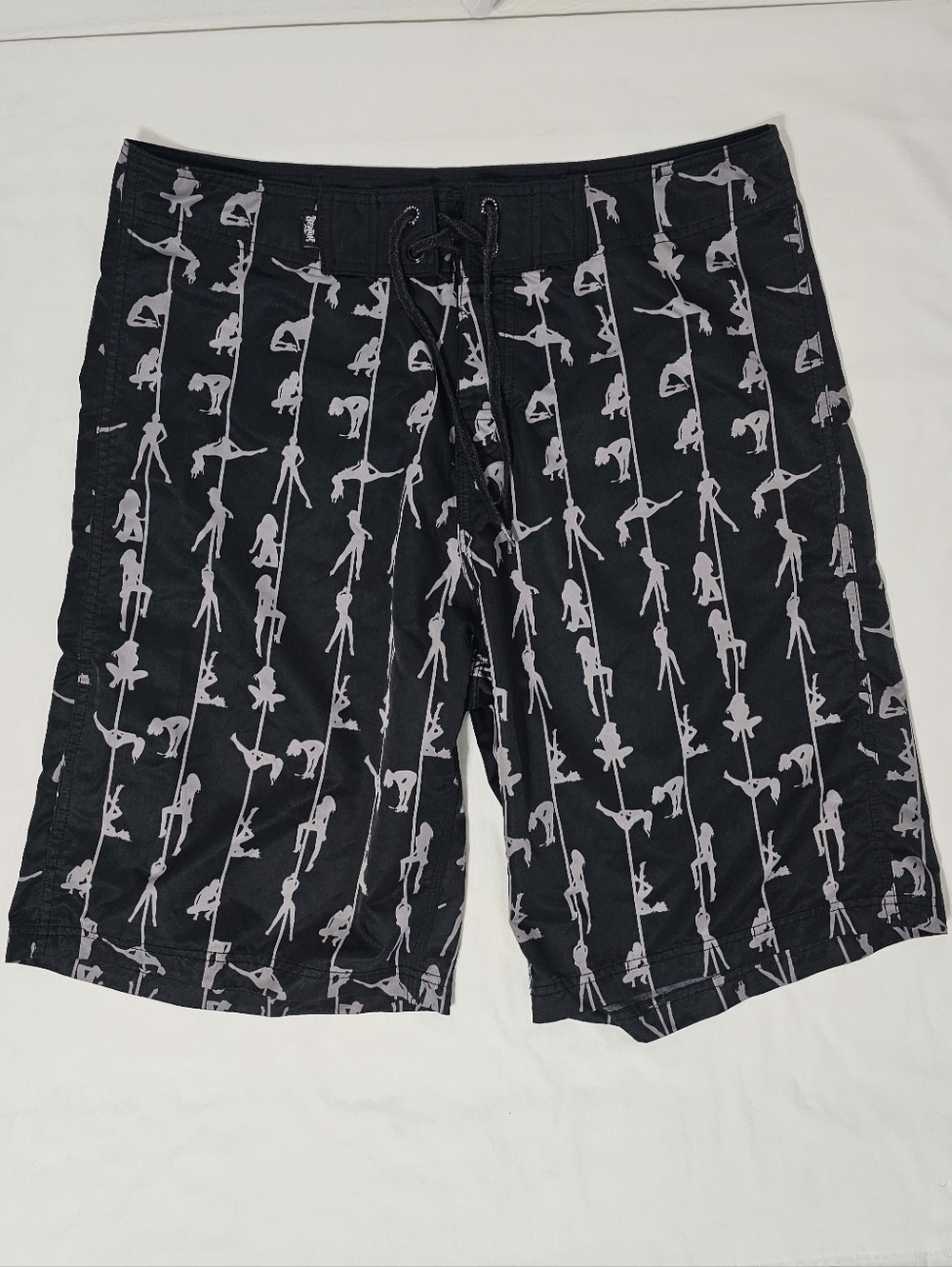 No Fear Men’s Board Shorts Size 36 Black Gray Pole Dance Print Swim Trunks